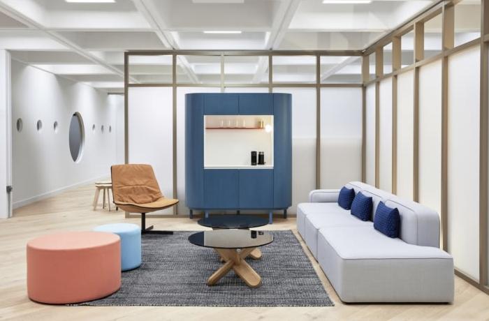 1800平米文化傳媒公司辦公室設計