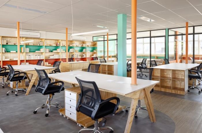 2300平米出版社公司辦公室設(shè)計(jì)