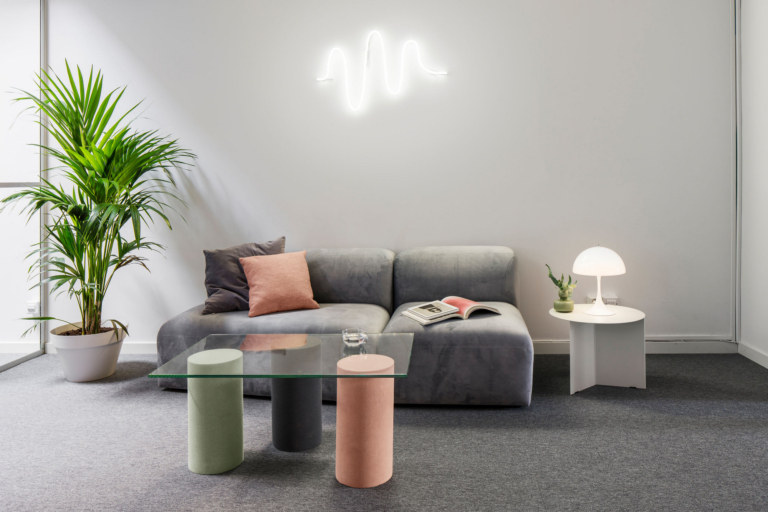 200平米音樂科技公司辦公室裝修設計