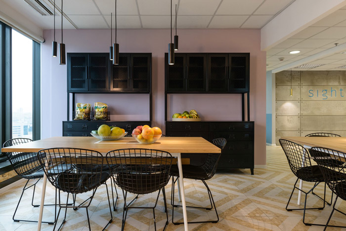 350平米生物技術公司辦公室裝修設計