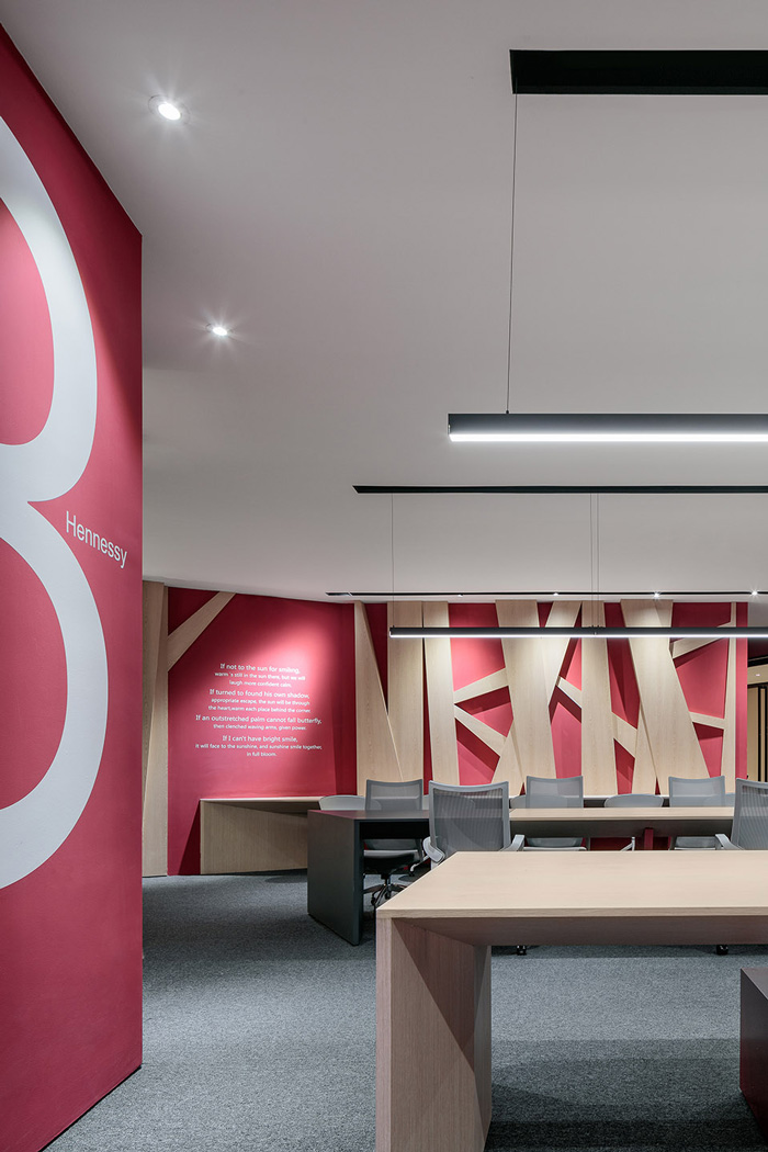 500平米科技公司辦公室裝修設(shè)計