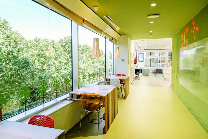 700平米食品公司辦公室裝修設計效果圖