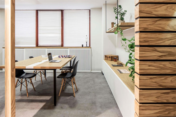 350平方時裝公司辦公室設計