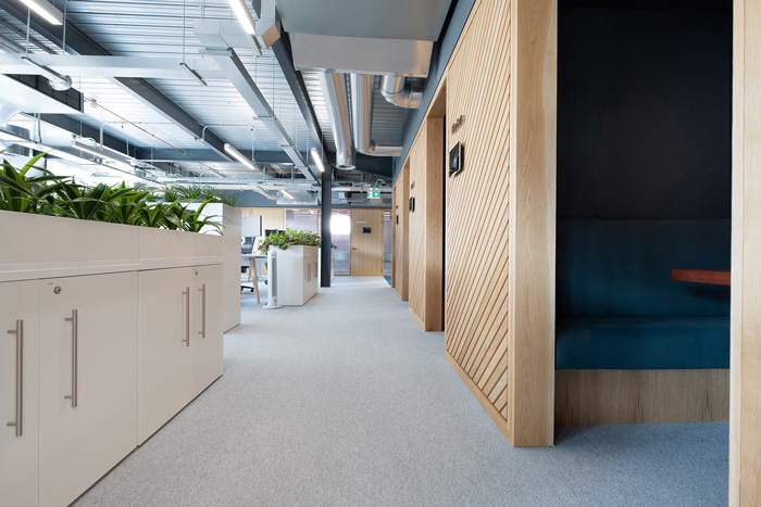 1300平米科技公司辦公樓裝修設計