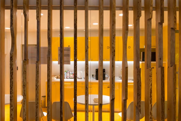 700平米科技信息公司辦公室裝修設計