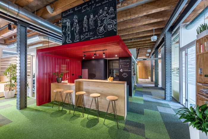 600平米節(jié)能技術公司辦公室裝修設計