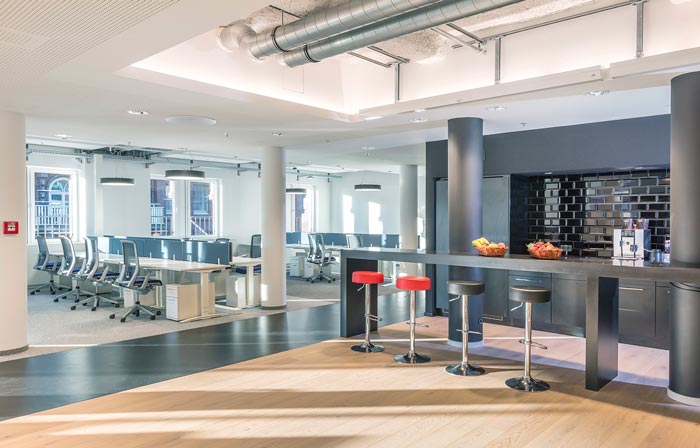 600平米軟件開發(fā)公司辦公室裝修設(shè)計