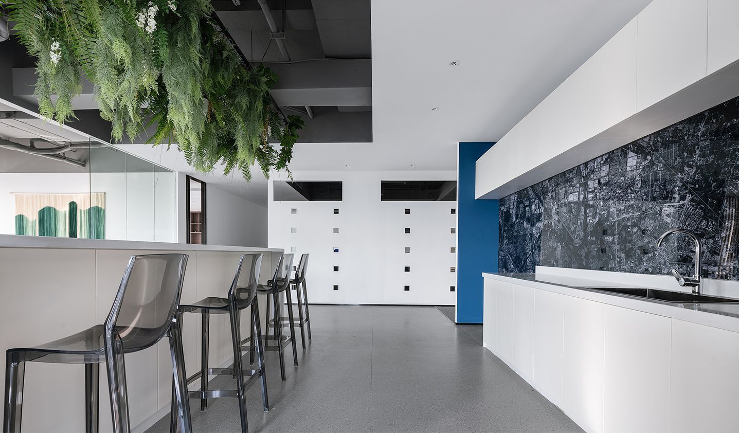 450平米鄭州服裝公司辦公室裝修設(shè)計