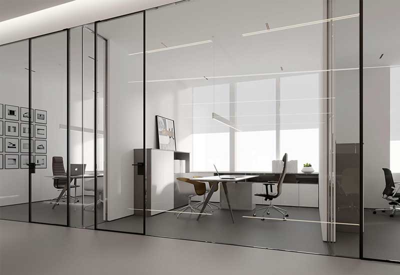 鄭州辦公室隔斷設計如何選?玻璃vs輕鋼龍骨對比